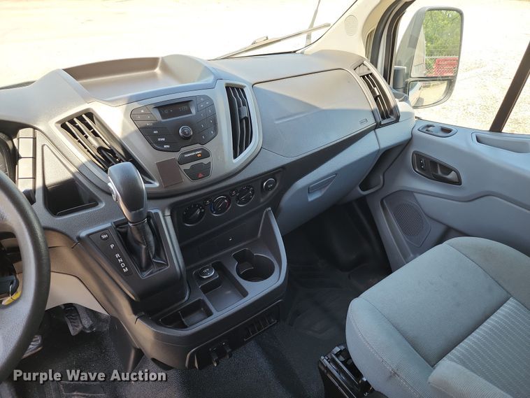 image for item DC6227 2016 Ford Transit  van