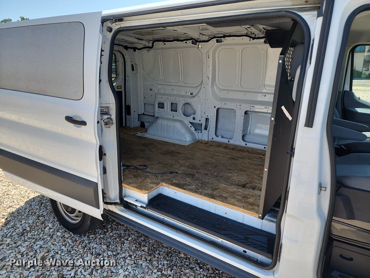image for item DC6227 2016 Ford Transit  van