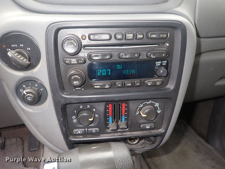 image for item DF5009 2006 Chevrolet Trail Blazer  SUV