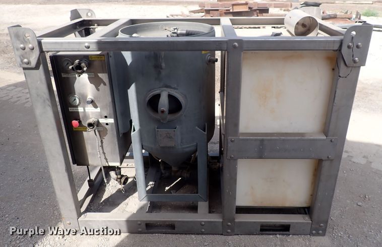 image for item DF5017 EcoQuip EQ600  abrasive blaster