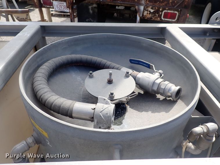 image for item DF5017 EcoQuip EQ600  abrasive blaster