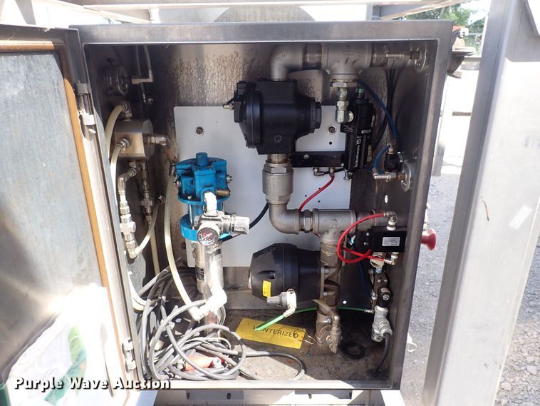 image for item DF5017 EcoQuip EQ600  abrasive blaster