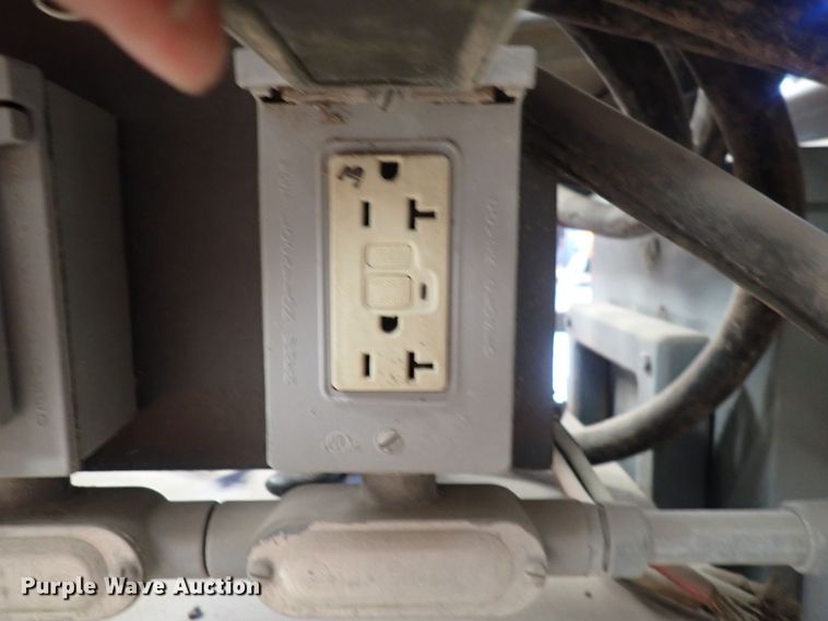 image for item DF5025 Cutler-Hammer  distribution transformer