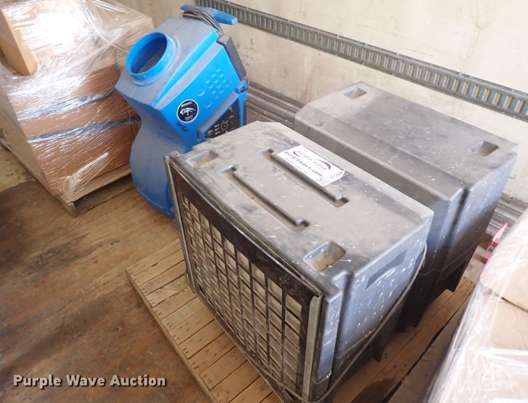image for item DF5029 Bulldog  abatement air filtration system