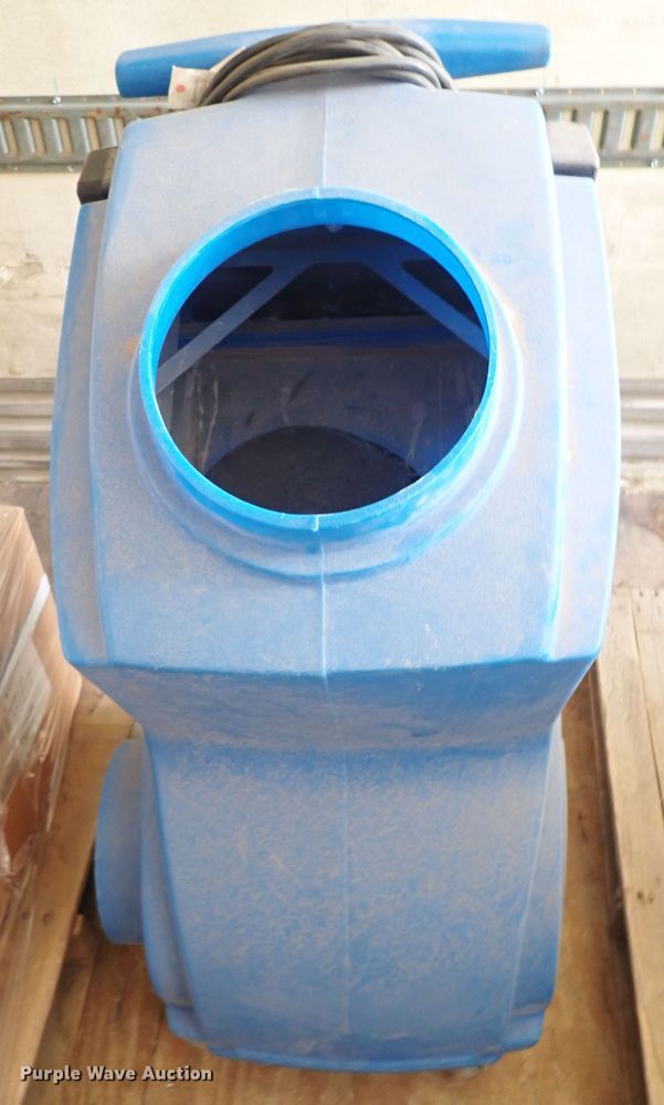 image for item DF5029 Bulldog  abatement air filtration system