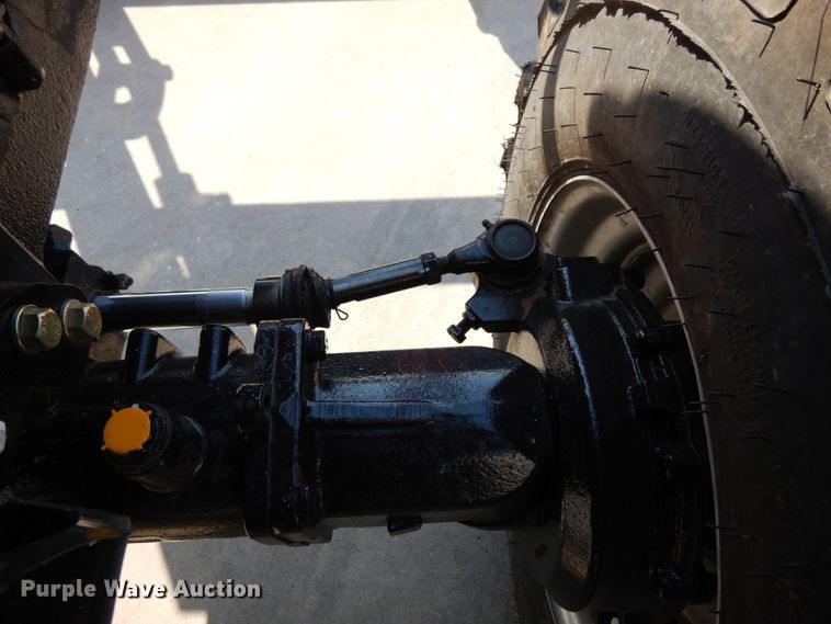 image for item DH8500 2021 Mahindra 2655 HST  MFWD tractor