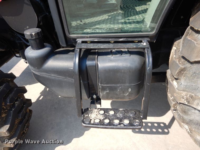 image for item DH8500 2021 Mahindra 2655 HST  MFWD tractor