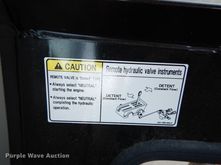 image for item DH8500 2021 Mahindra 2655 HST  MFWD tractor