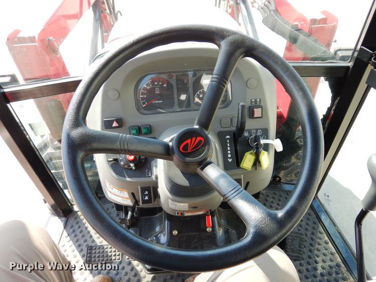 image for item DH8500 2021 Mahindra 2655 HST  MFWD tractor