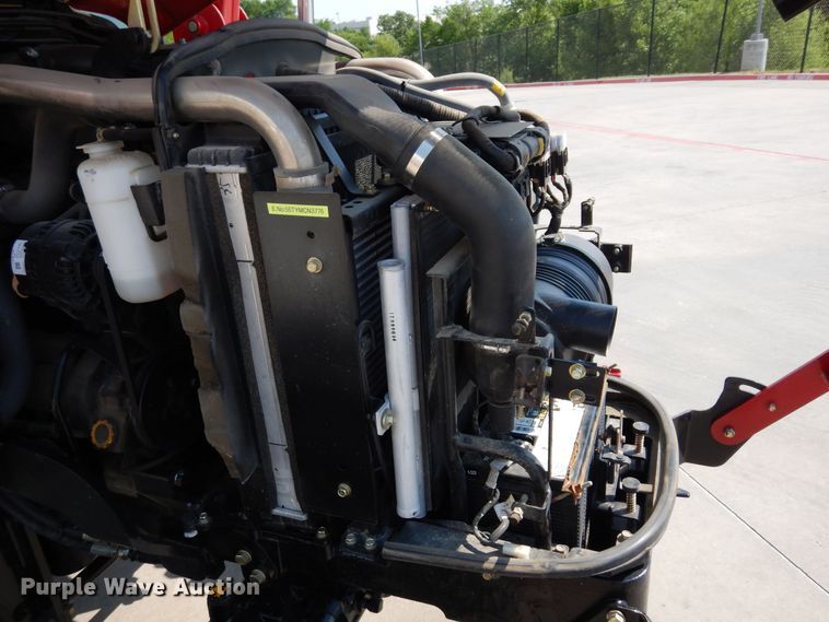 image for item DH8500 2021 Mahindra 2655 HST  MFWD tractor