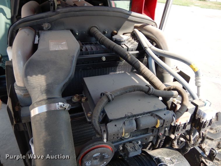 image for item DH8500 2021 Mahindra 2655 HST  MFWD tractor