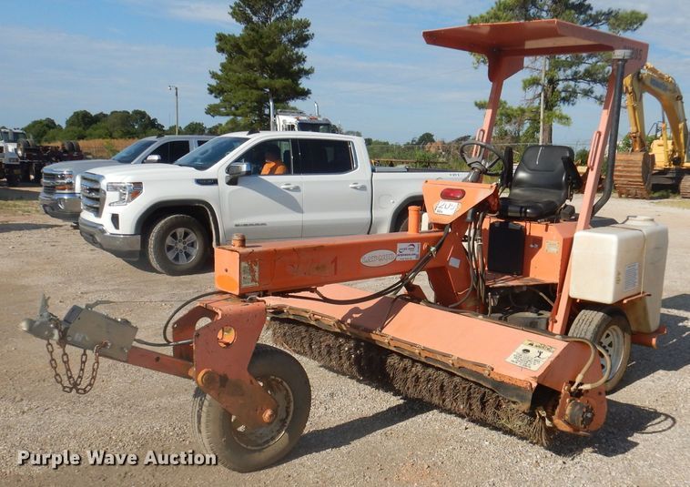 image for item DJ3846 Broce 8HC  broom