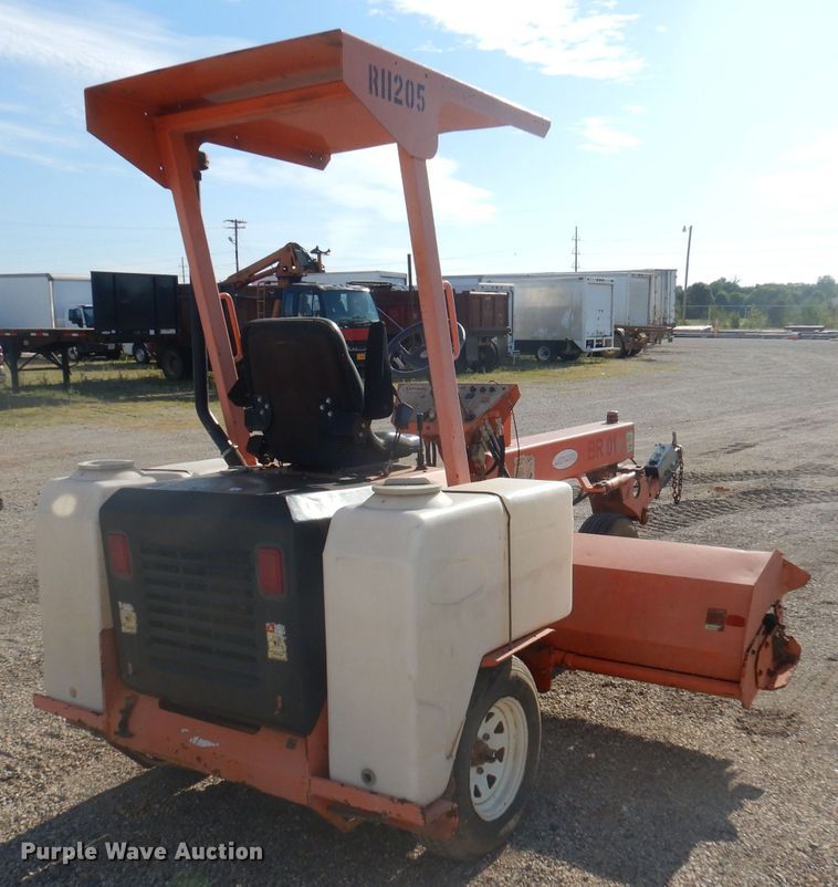 image for item DJ3846 Broce 8HC  broom