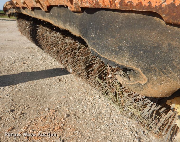 image for item DJ3846 Broce 8HC  broom