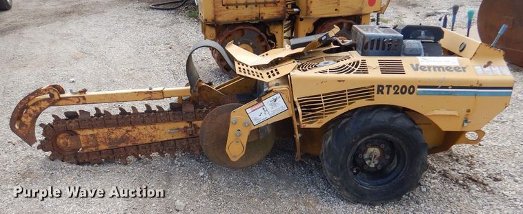 image for item DJ3850 2005 Vermeer RT200  trencher