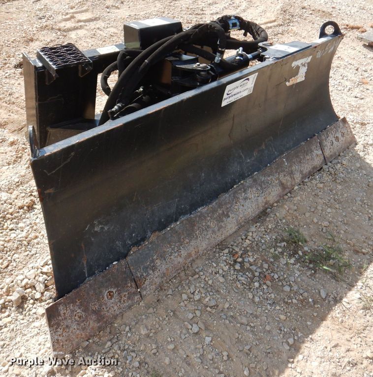 image for item DJ3855 Caterpillar  skid steer dozer blade