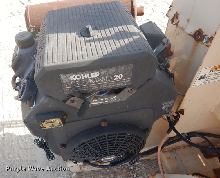 image for item DJ3857 Finn B40  straw blower