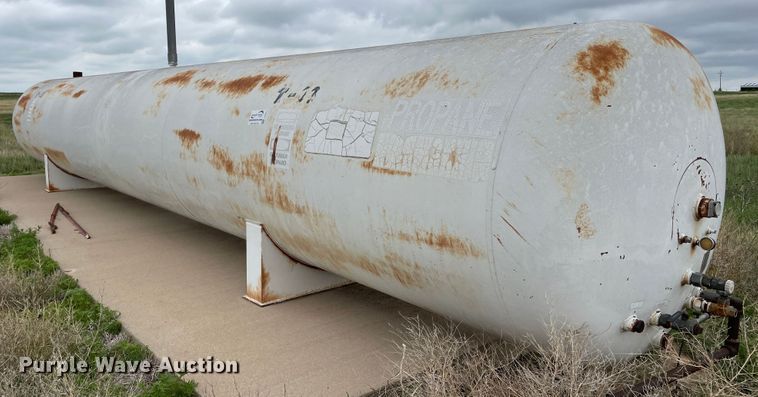 image for item DJ5217 1979 Dal-Worth  propane tank