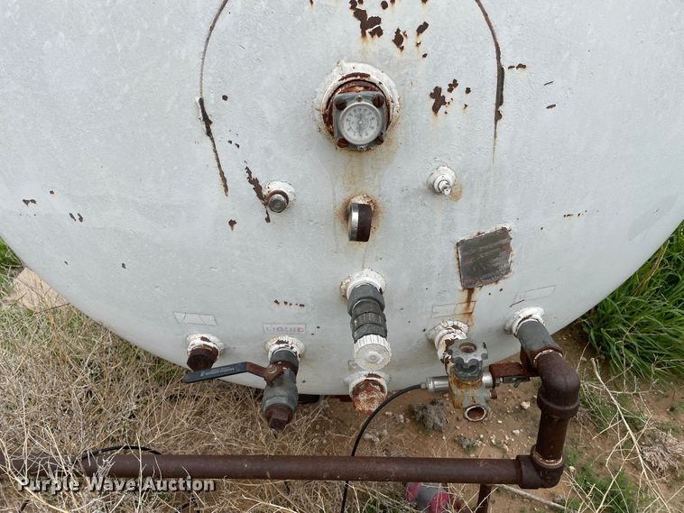 image for item DJ5217 1979 Dal-Worth  propane tank