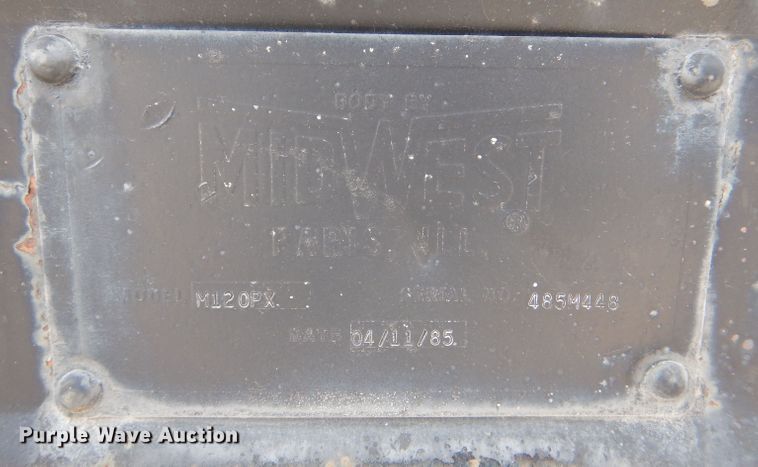 image for item DJ7670 2005 Ford F450 Super Duty XL  flatbed truck