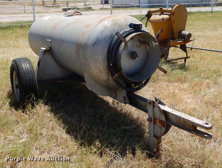 image for item DK0374 1955 North Texas Tank Co.  tank trailer