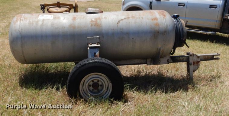 image for item DK0374 1955 North Texas Tank Co.  tank trailer