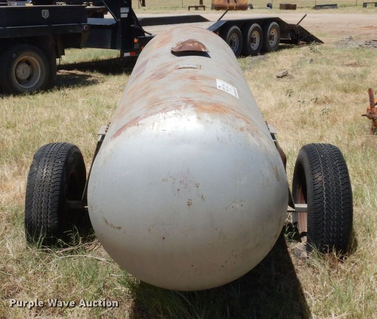 image for item DK0374 1955 North Texas Tank Co.  tank trailer