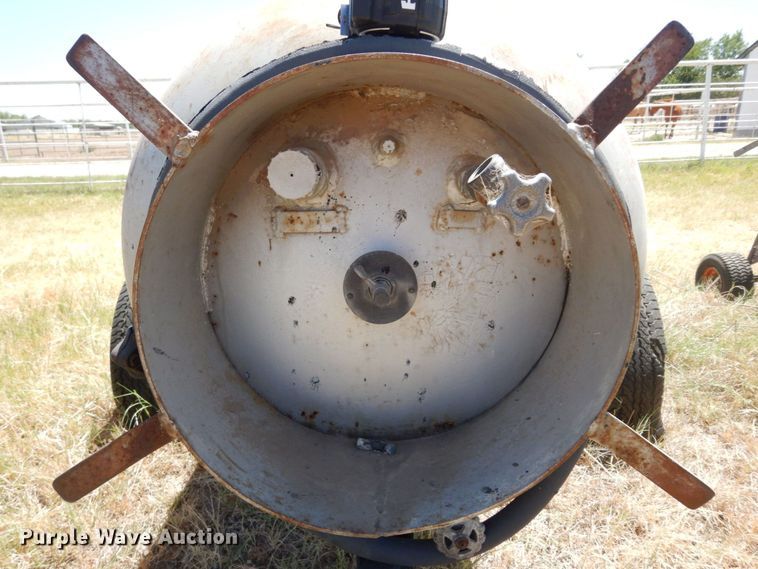 image for item DK0374 1955 North Texas Tank Co.  tank trailer