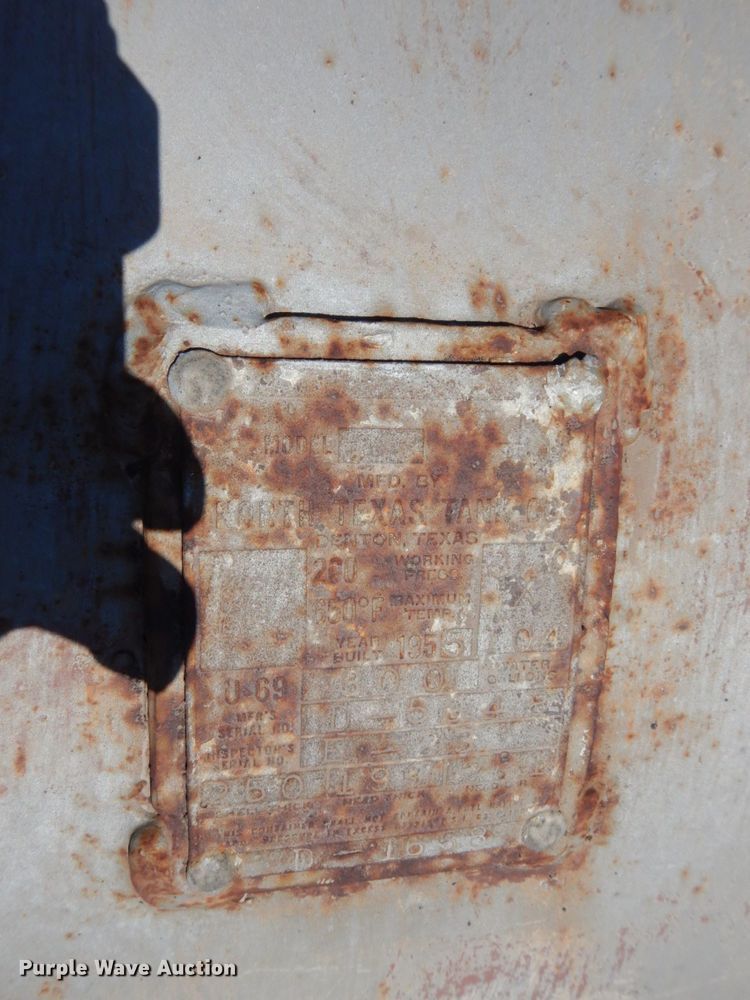 image for item DK0374 1955 North Texas Tank Co.  tank trailer