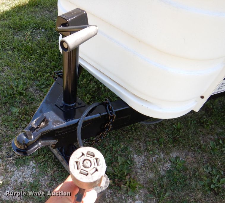 image for item DK2019 2004 Gulf Stream Kingsport  camper