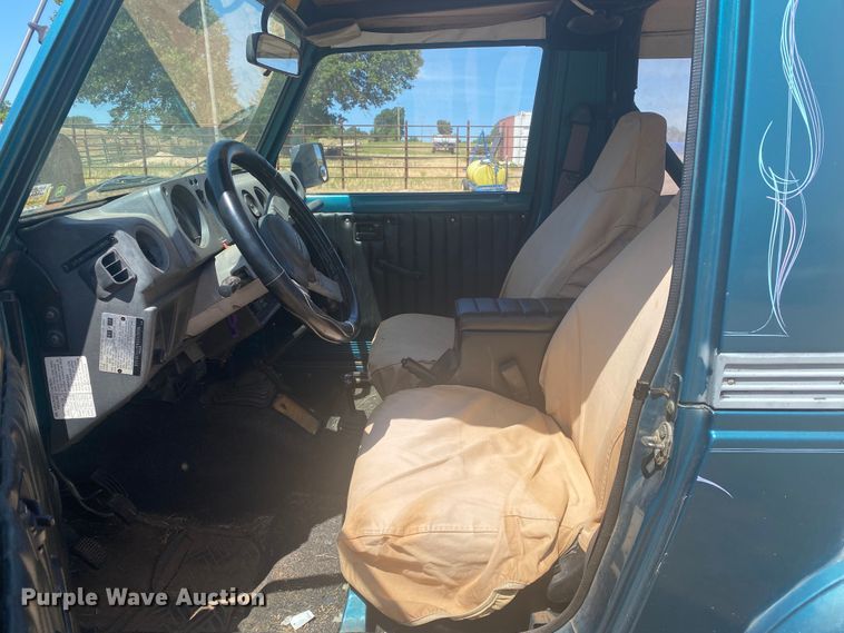 image for item DK6281 1988 Suzuki Samurai  SUV