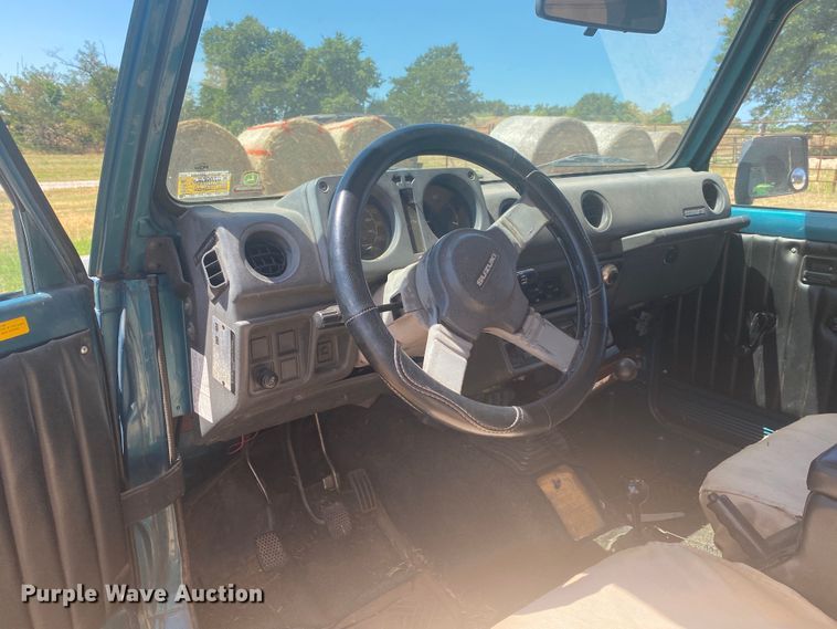 image for item DK6281 1988 Suzuki Samurai  SUV