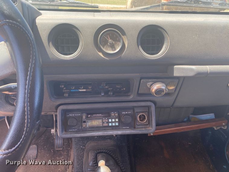 image for item DK6281 1988 Suzuki Samurai  SUV