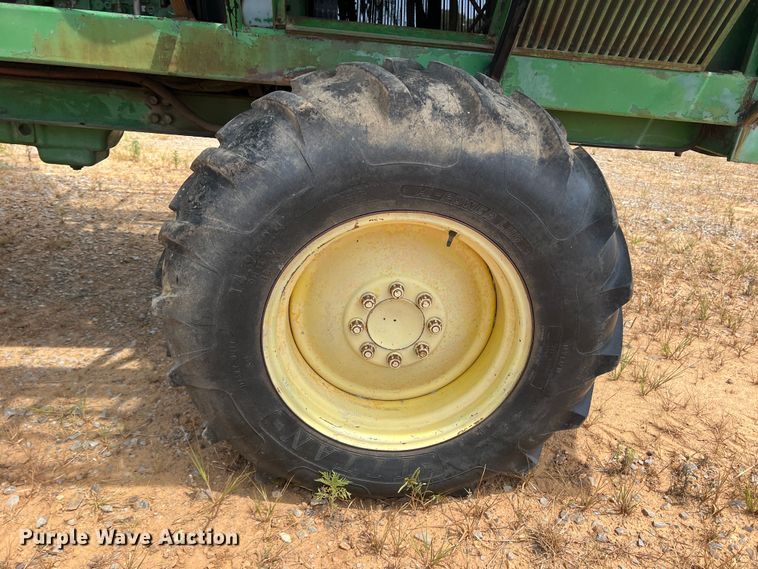 image for item DK6338 1985 John Deere 9940  spinach harvester