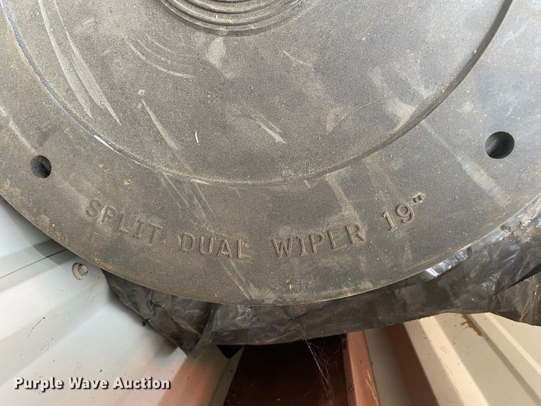 image for item DK6349 (10) 19" diameter split dual pipe wipers