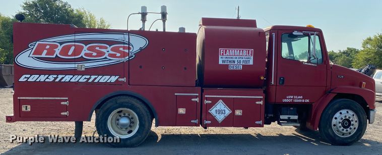 image for item DK6351 1995 Freightliner FL70  fuel truck