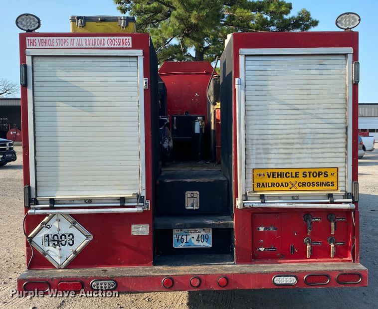 image for item DK6351 1995 Freightliner FL70  fuel truck