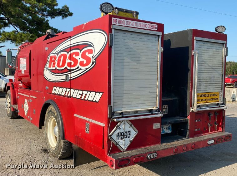 image for item DK6351 1995 Freightliner FL70  fuel truck