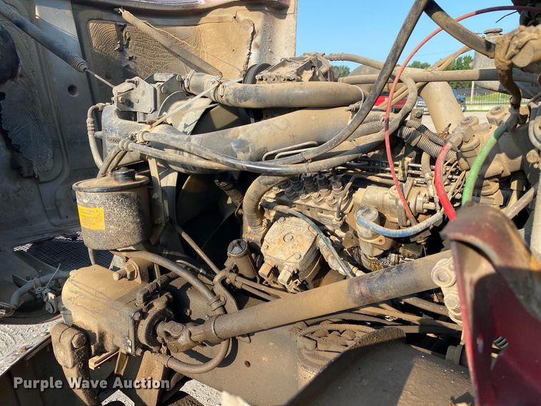 image for item DK6351 1995 Freightliner FL70  fuel truck