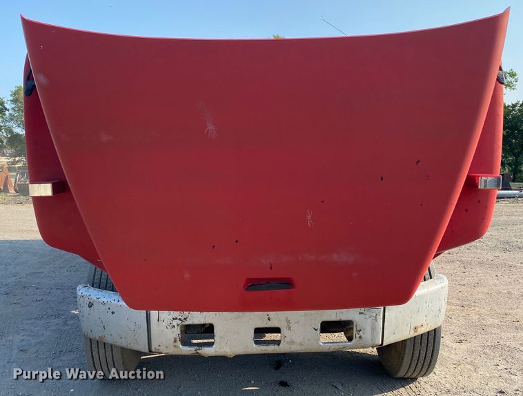 image for item DK6351 1995 Freightliner FL70  fuel truck