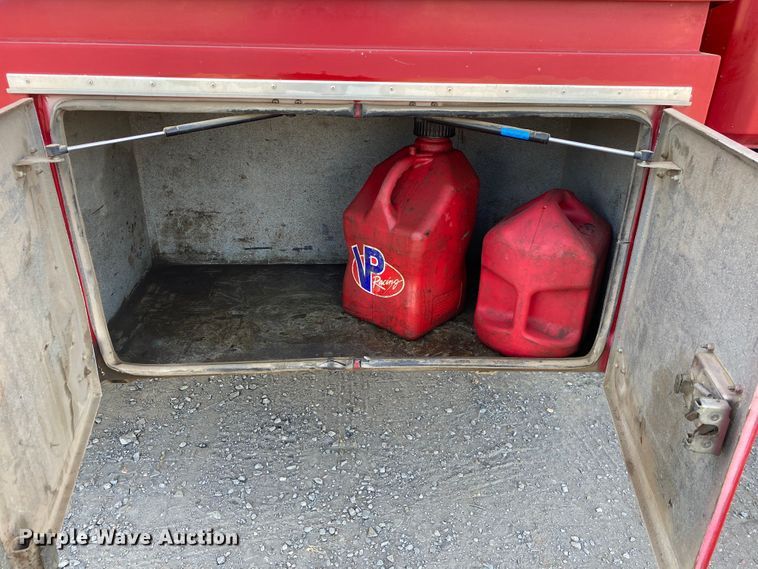 image for item DK6351 1995 Freightliner FL70  fuel truck