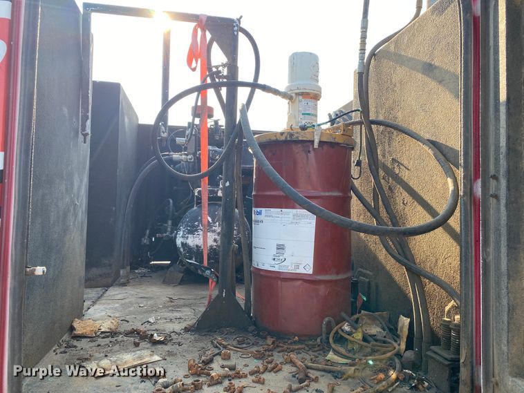 image for item DK6351 1995 Freightliner FL70  fuel truck