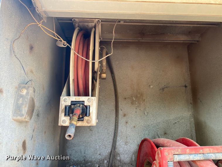 image for item DK6351 1995 Freightliner FL70  fuel truck