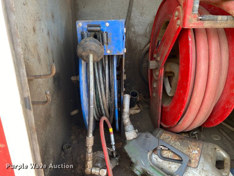 image for item DK6351 1995 Freightliner FL70  fuel truck