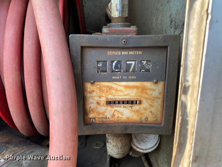 image for item DK6351 1995 Freightliner FL70  fuel truck