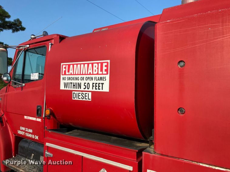 image for item DK6351 1995 Freightliner FL70  fuel truck