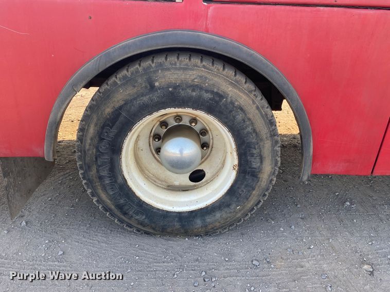 image for item DK6351 1995 Freightliner FL70  fuel truck