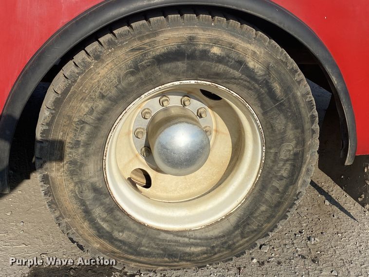 image for item DK6351 1995 Freightliner FL70  fuel truck