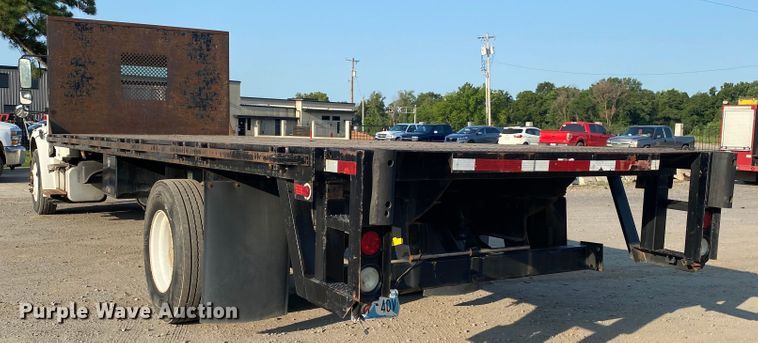 image for item DK6352 2006 Freightliner Business Class M2  flatbed truck