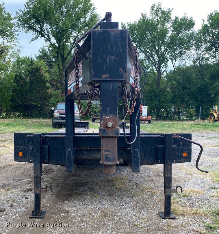 image for item DK6364 2011 Interstate Trailers G20DT  equipment trailer